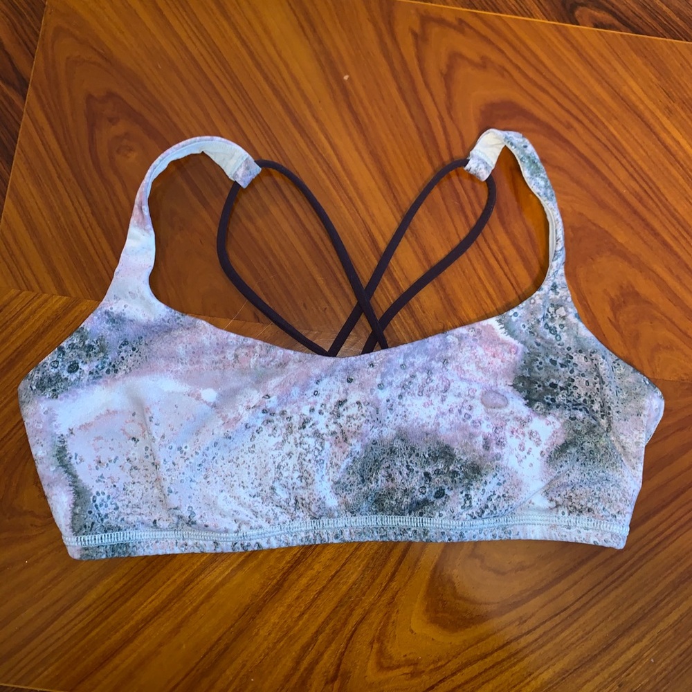 Lulu Lemon Free to be Bra